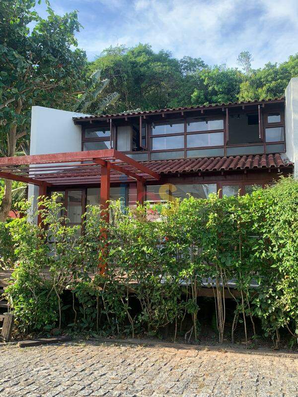 Casa à venda com 2 quartos, 93m² - Foto 2