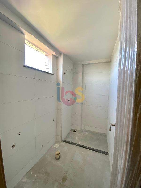 Apartamento à venda com 2 quartos, 75m² - Foto 9