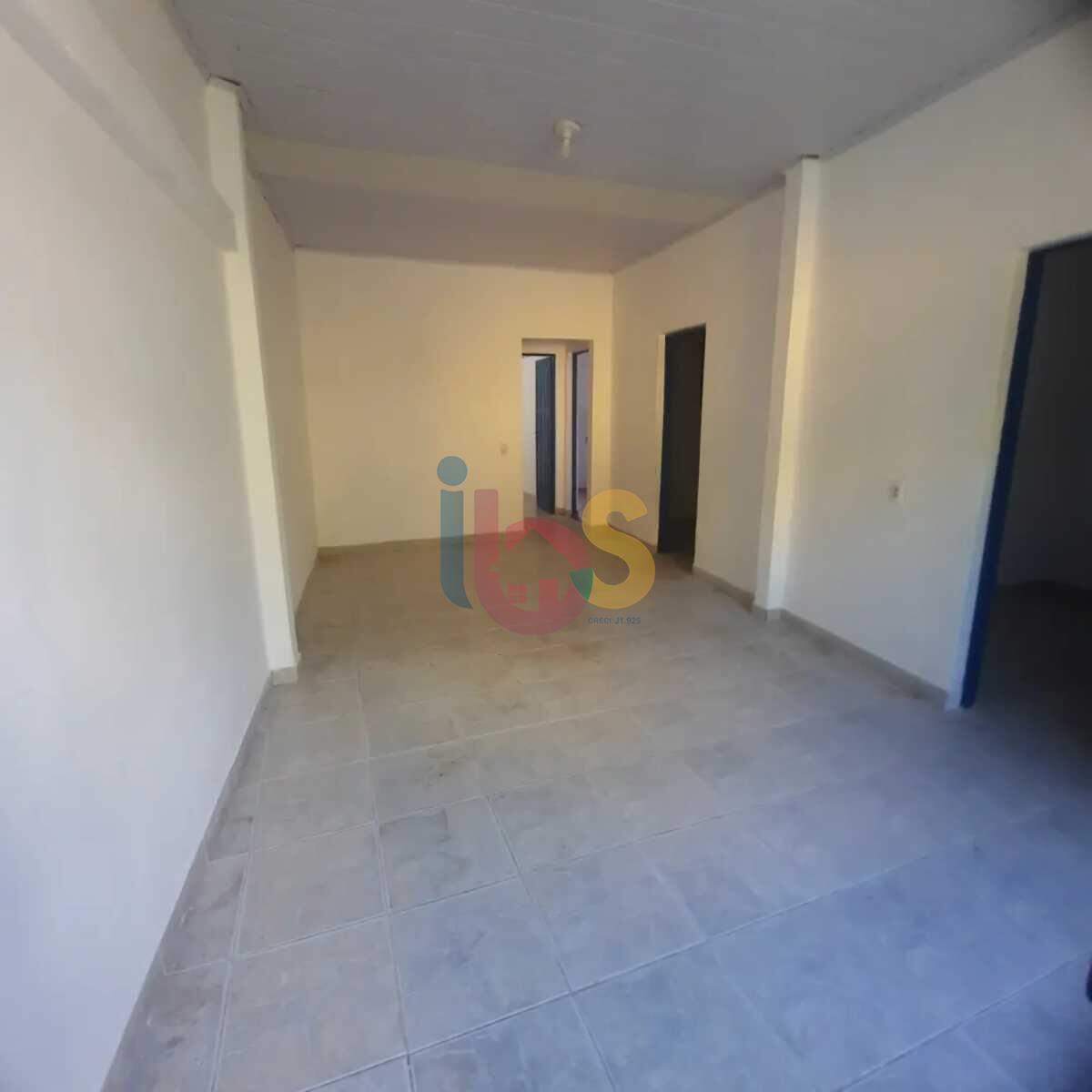 Casa à venda com 3 quartos, 120m² - Foto 4