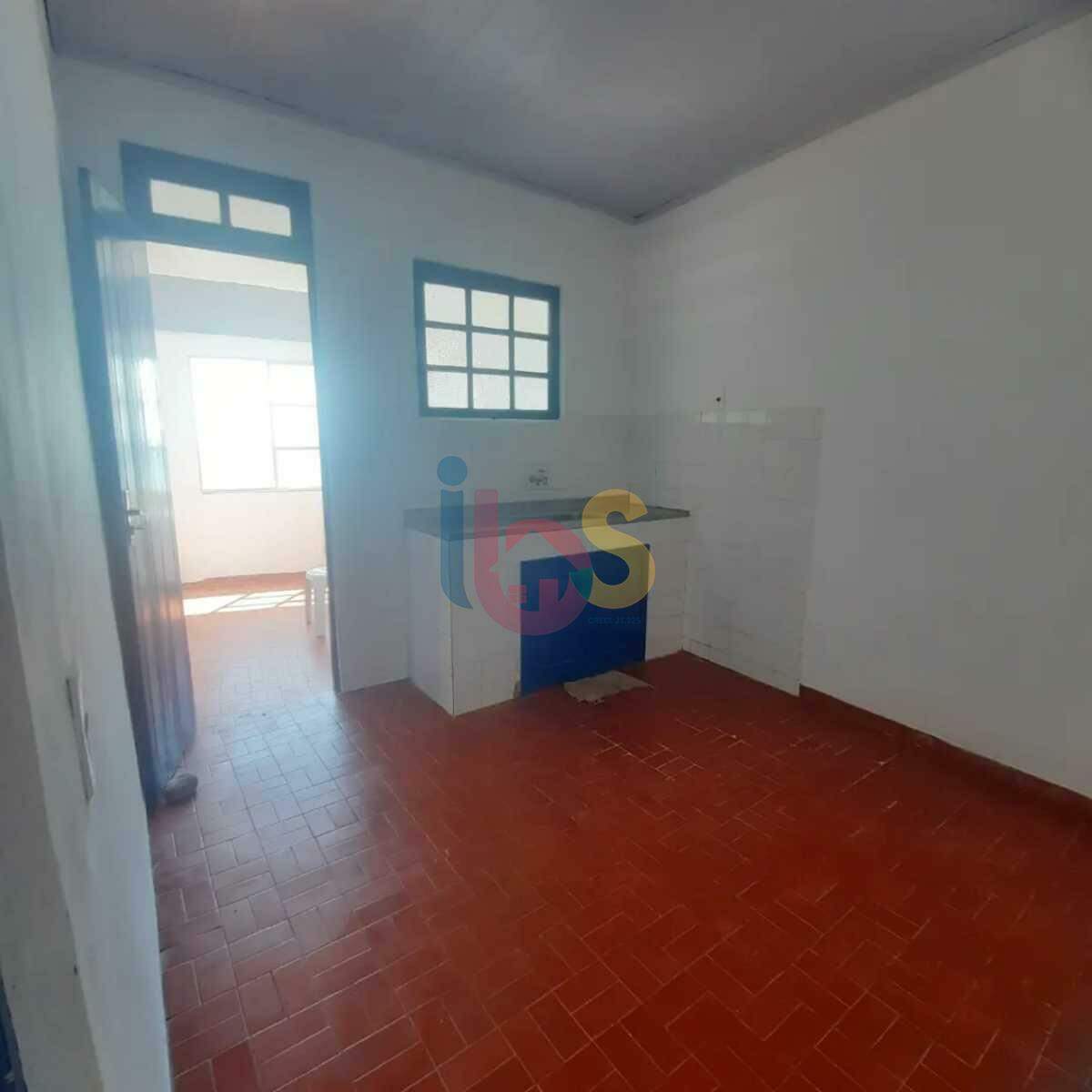 Casa à venda com 3 quartos, 120m² - Foto 17