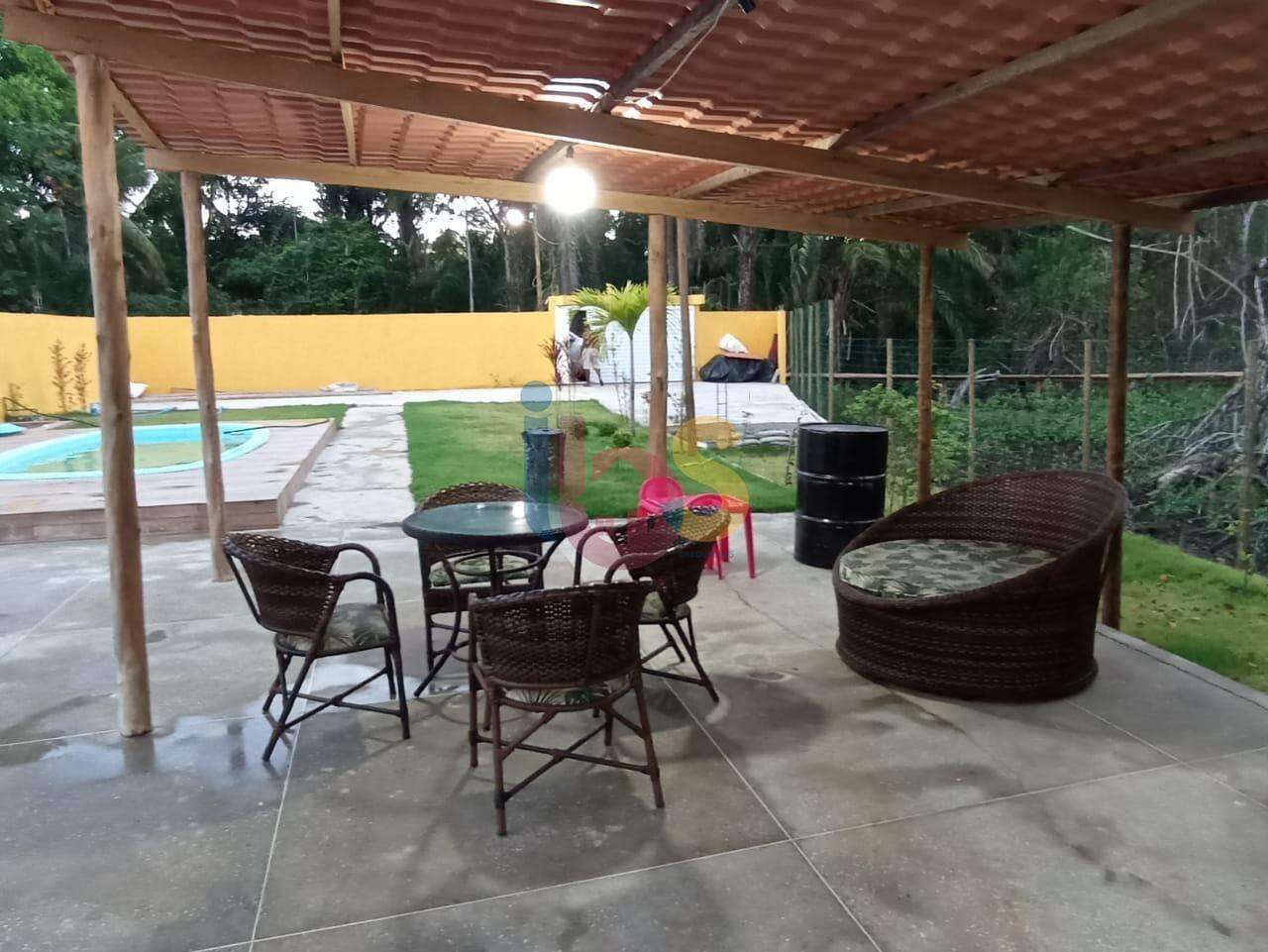 Casa à venda com 3 quartos, 150m² - Foto 8