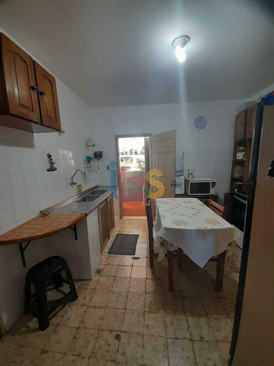 Apartamento à venda com 4 quartos, 134m² - Foto 10