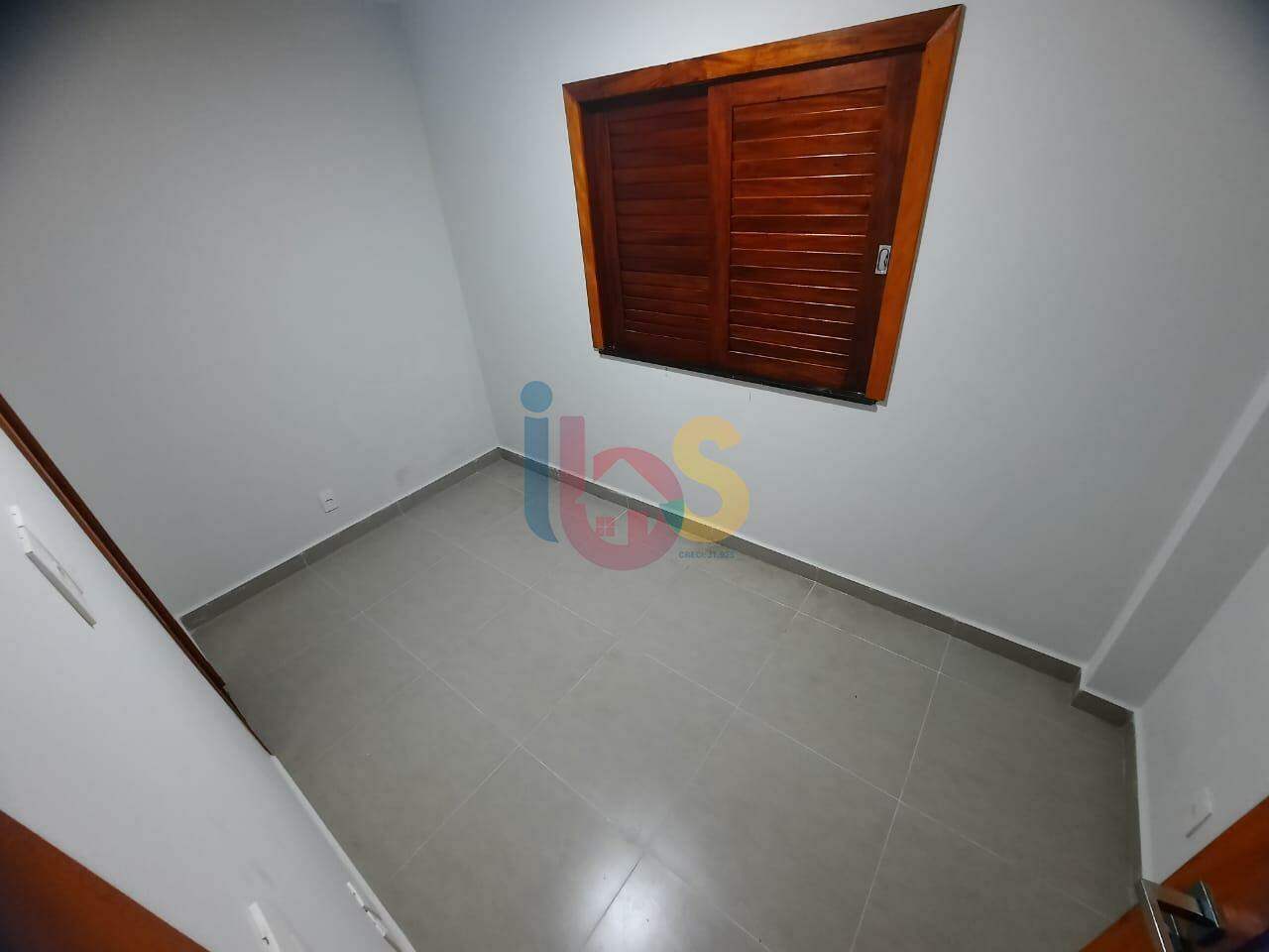 Casa à venda com 4 quartos, 215m² - Foto 18