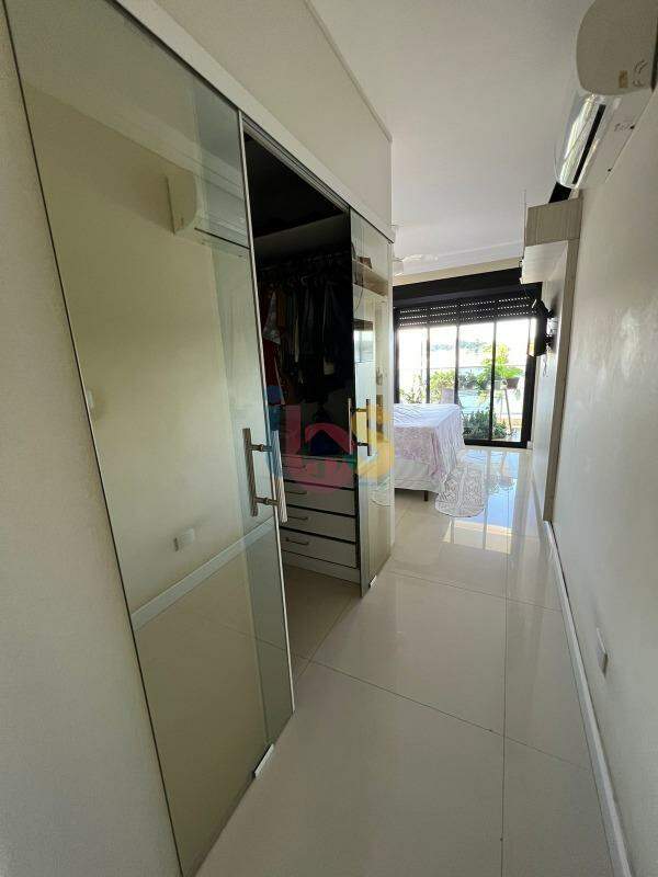 Apartamento à venda com 3 quartos, 133m² - Foto 6