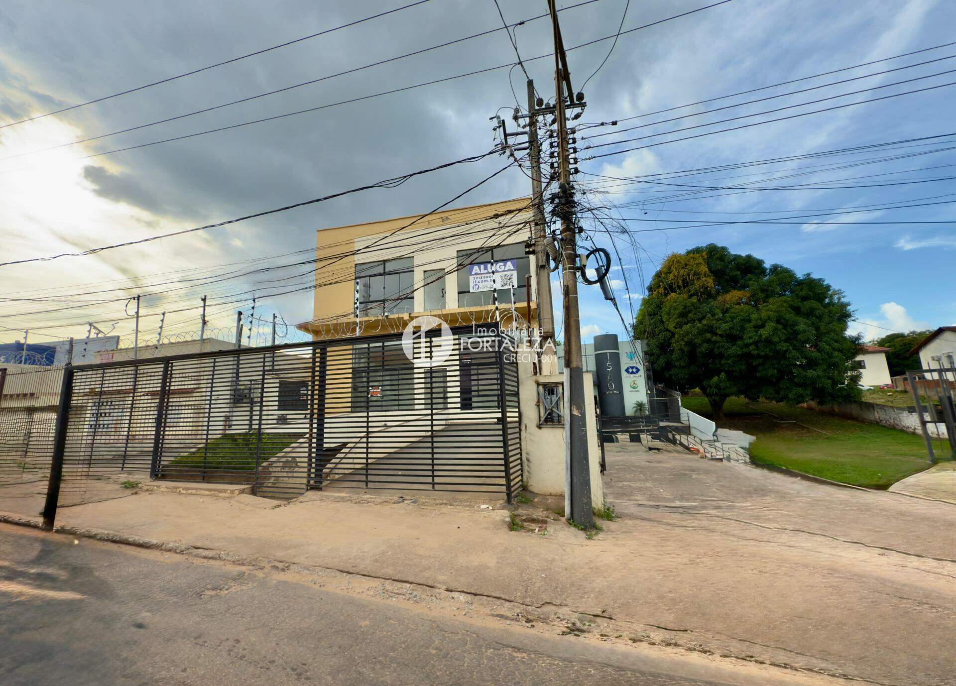 Prédio para aluguel no Centro: 