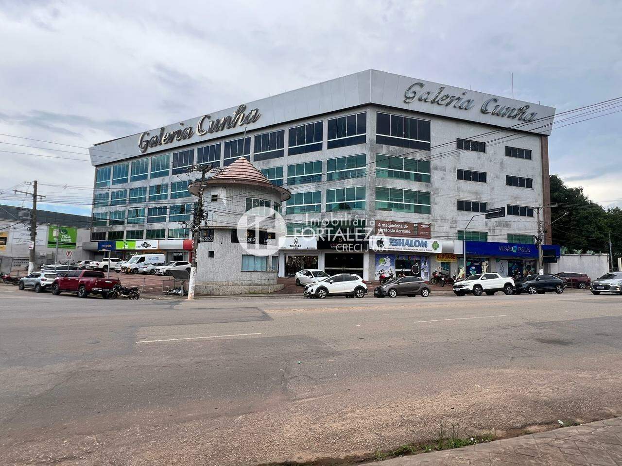 Sala para aluguel no Centro: 
