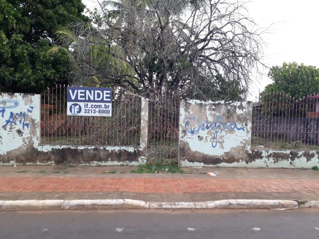 Terreno à venda no Vila Ivonete: