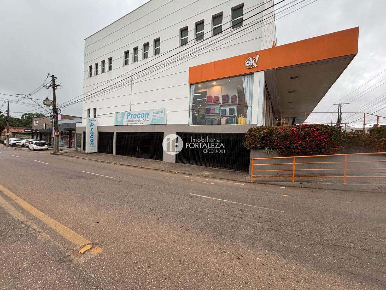 Prédio para aluguel no Cerâmica: 