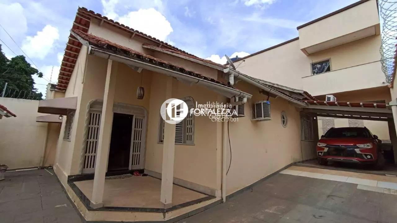 Casa à venda no Xavier Maia: 