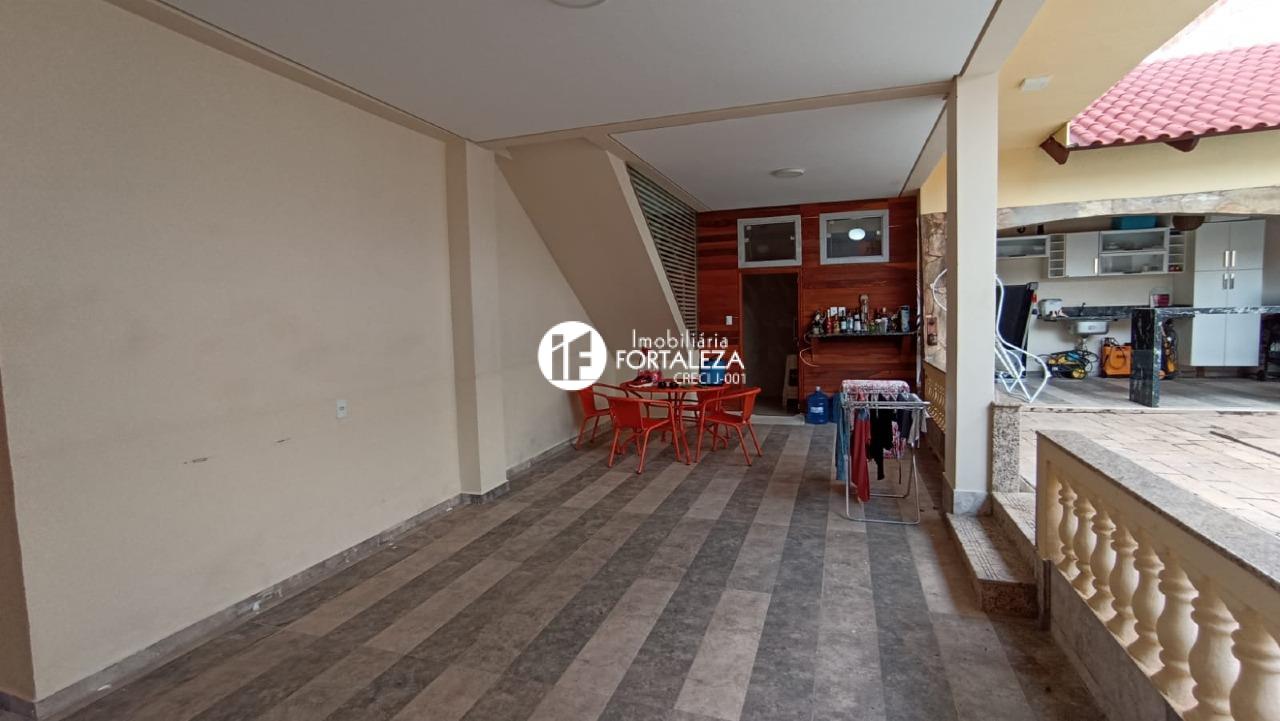 Casa à venda no Xavier Maia: 