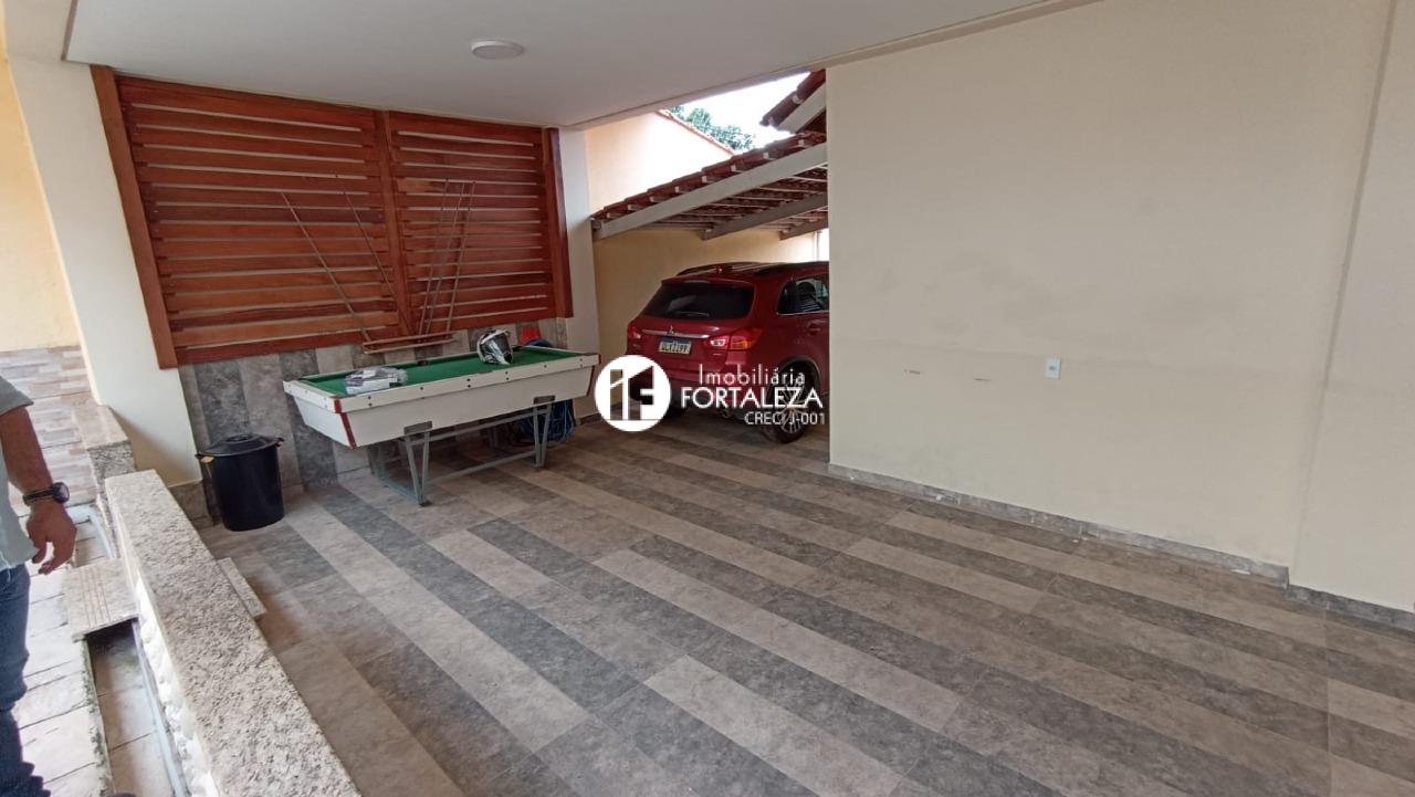 Casa à venda no Xavier Maia: 