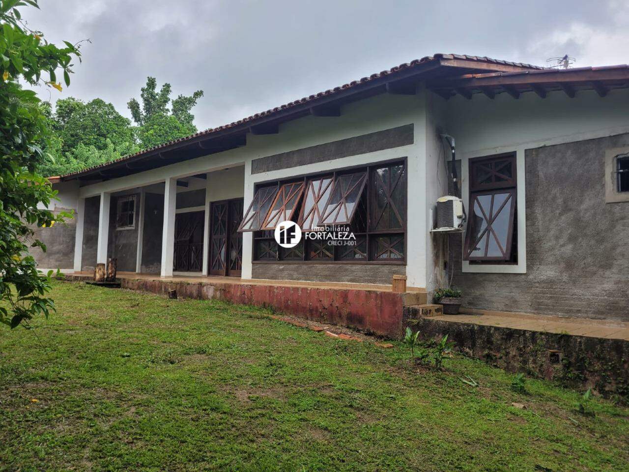 Chácara à venda no Vila Santa Cecília: 