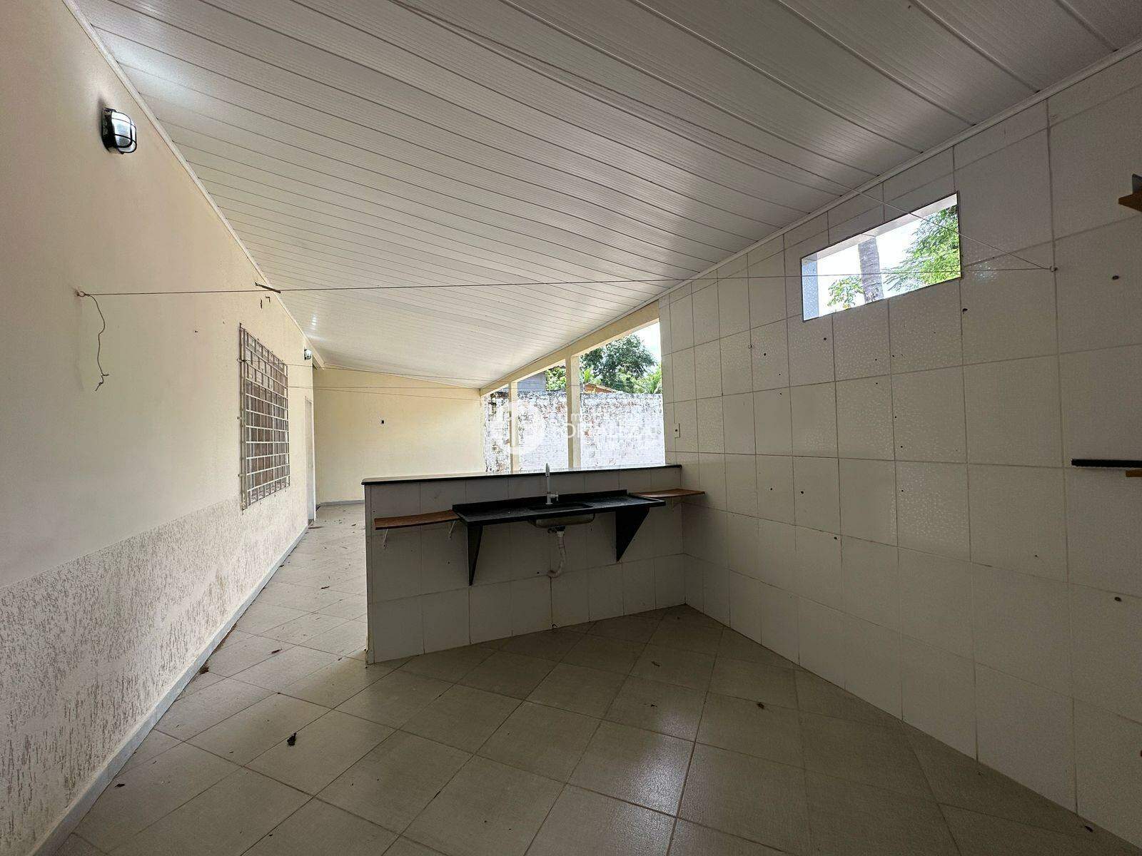 Casa à venda no Jardim Tropical: