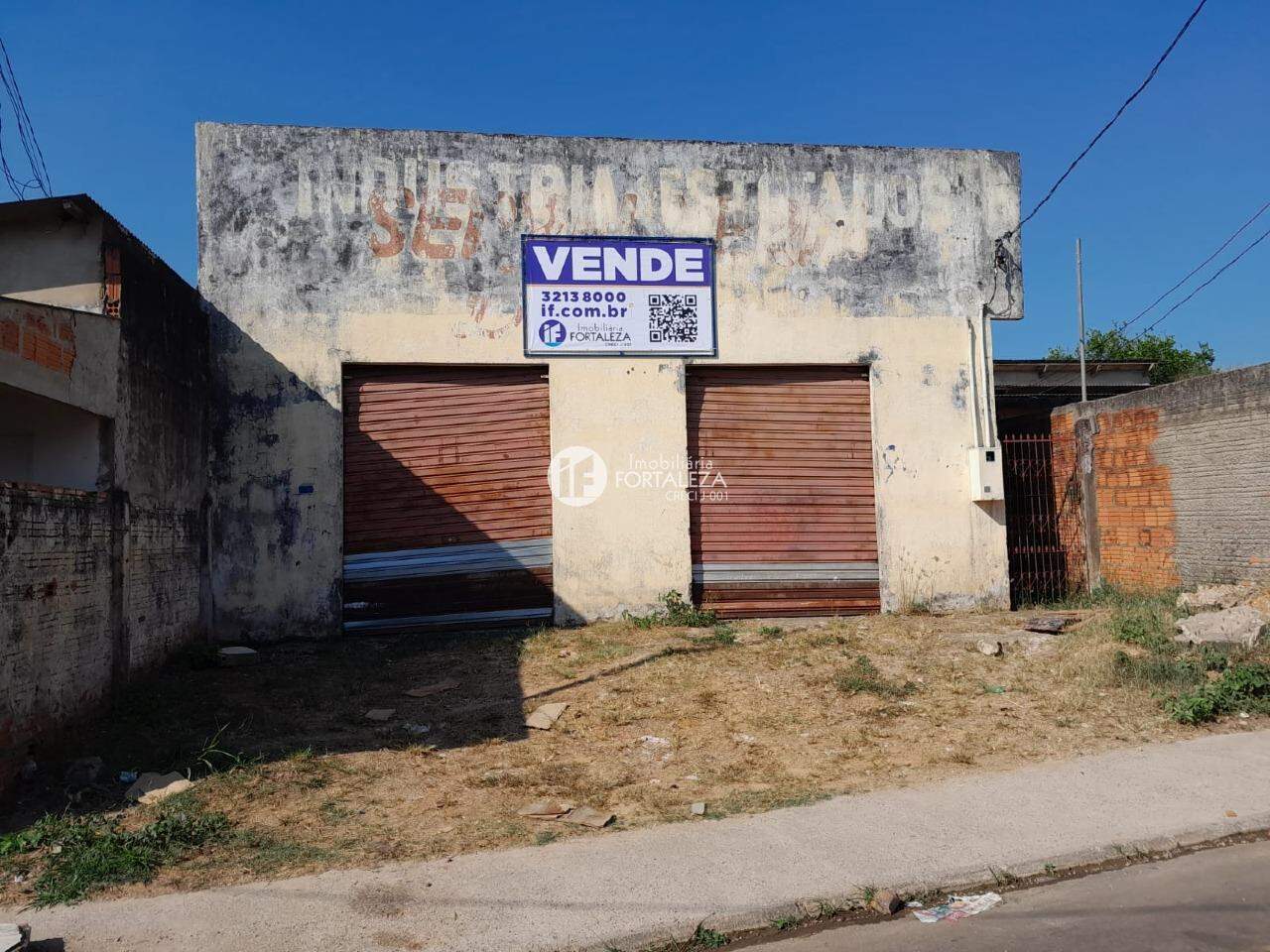 Terreno à venda no Conquista: 