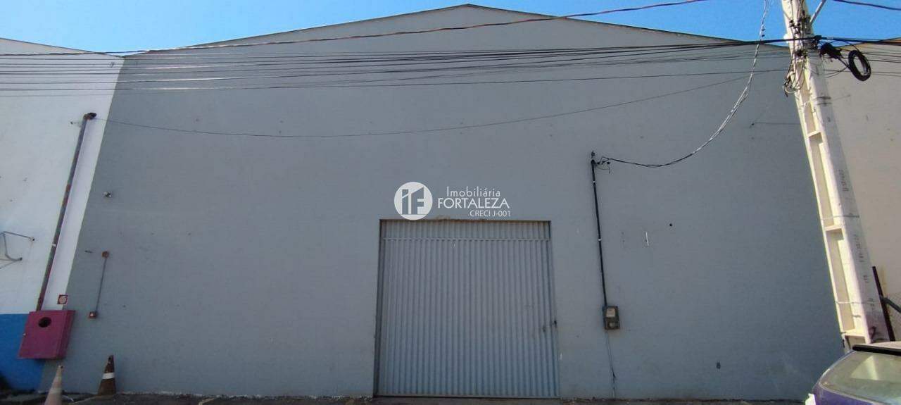 Galpão para aluguel no BR-364: 