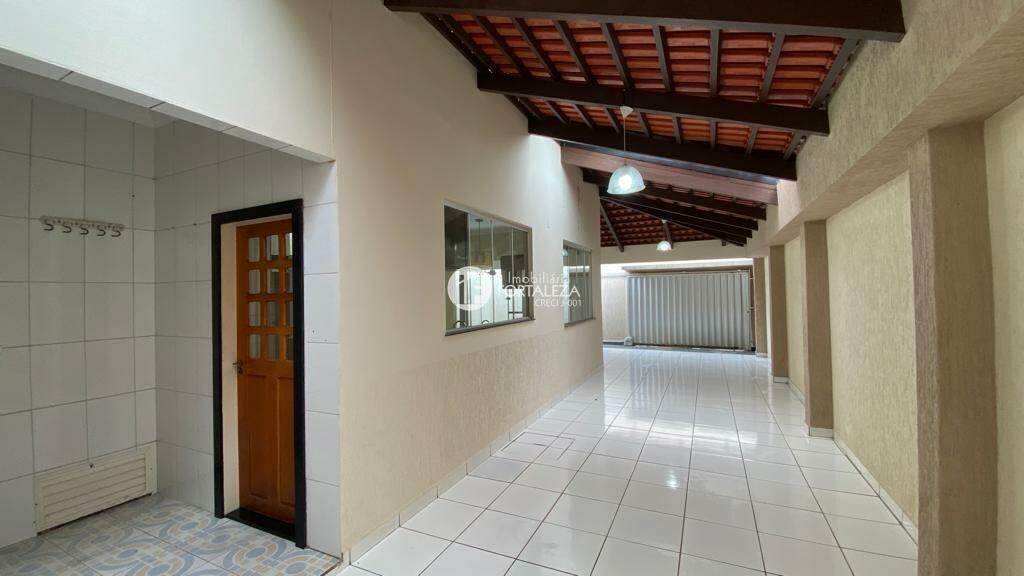 Casa à venda no Conjunto Paulo César de Oliveira: 