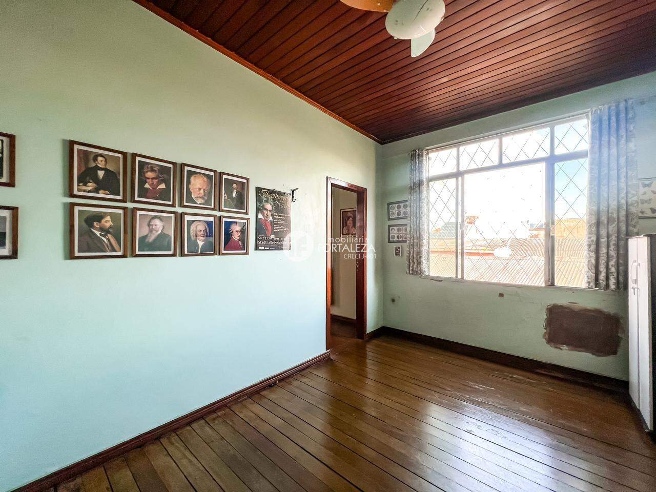 Casa Residencial à venda no Ipase: 
