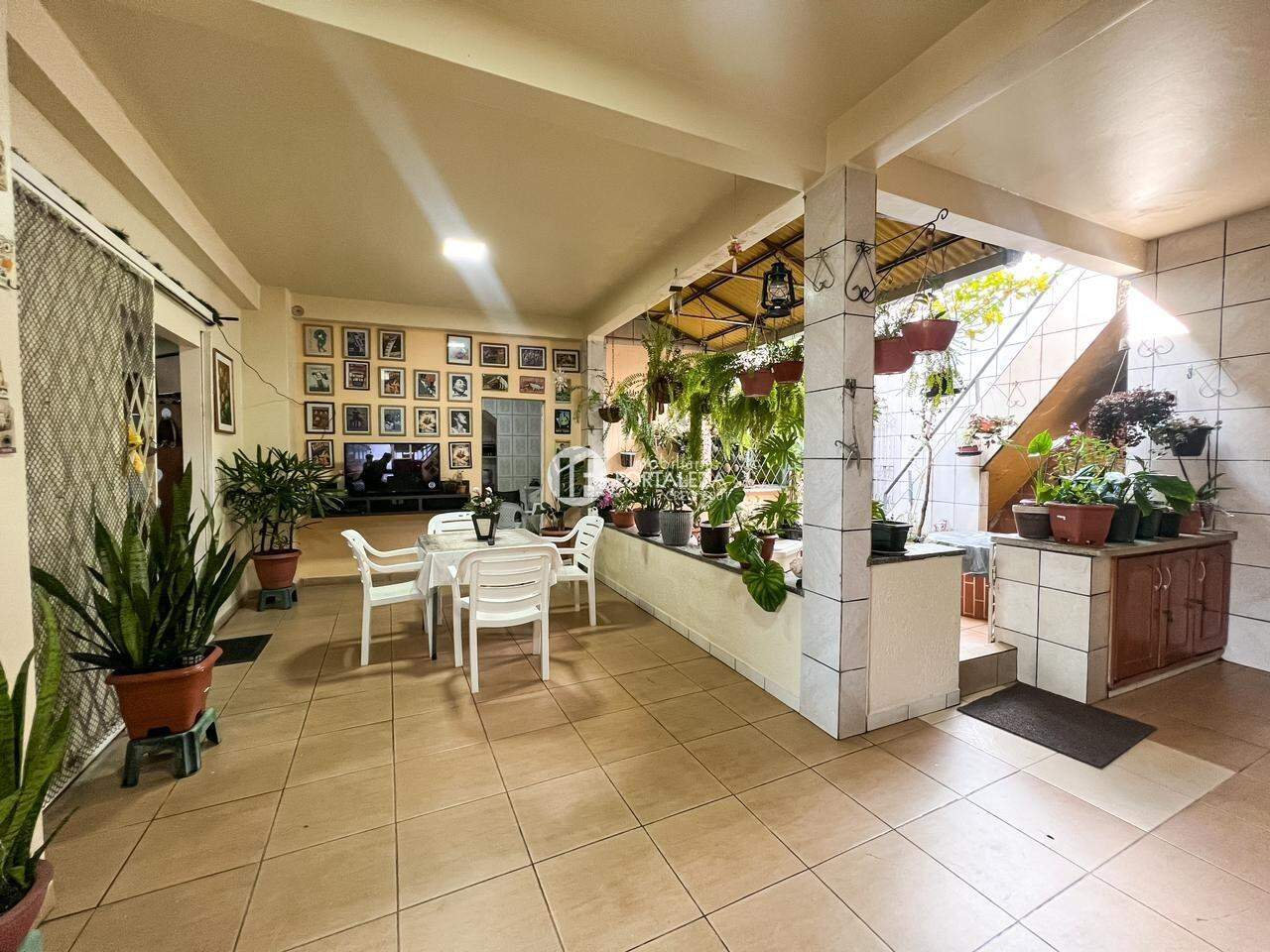 Casa Residencial à venda no Ipase: 