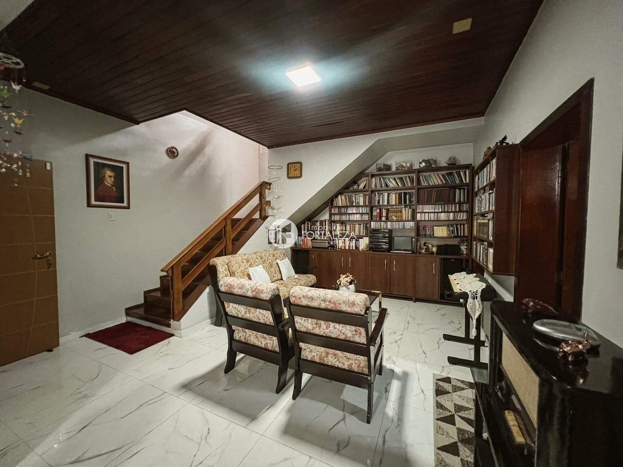 Casa Residencial à venda no Ipase: 
