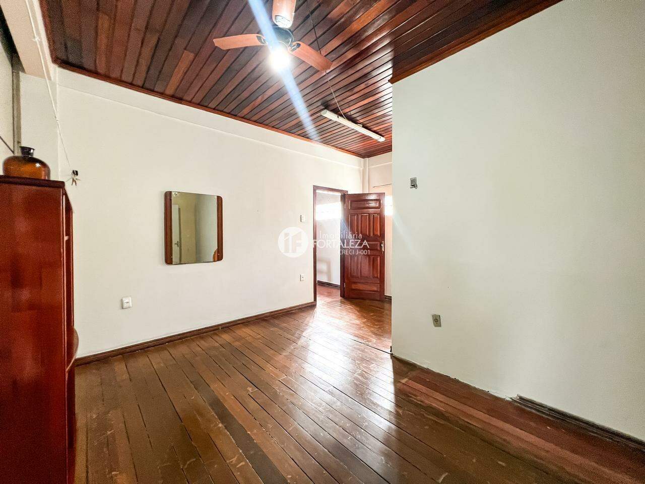 Casa Residencial à venda no Ipase: 