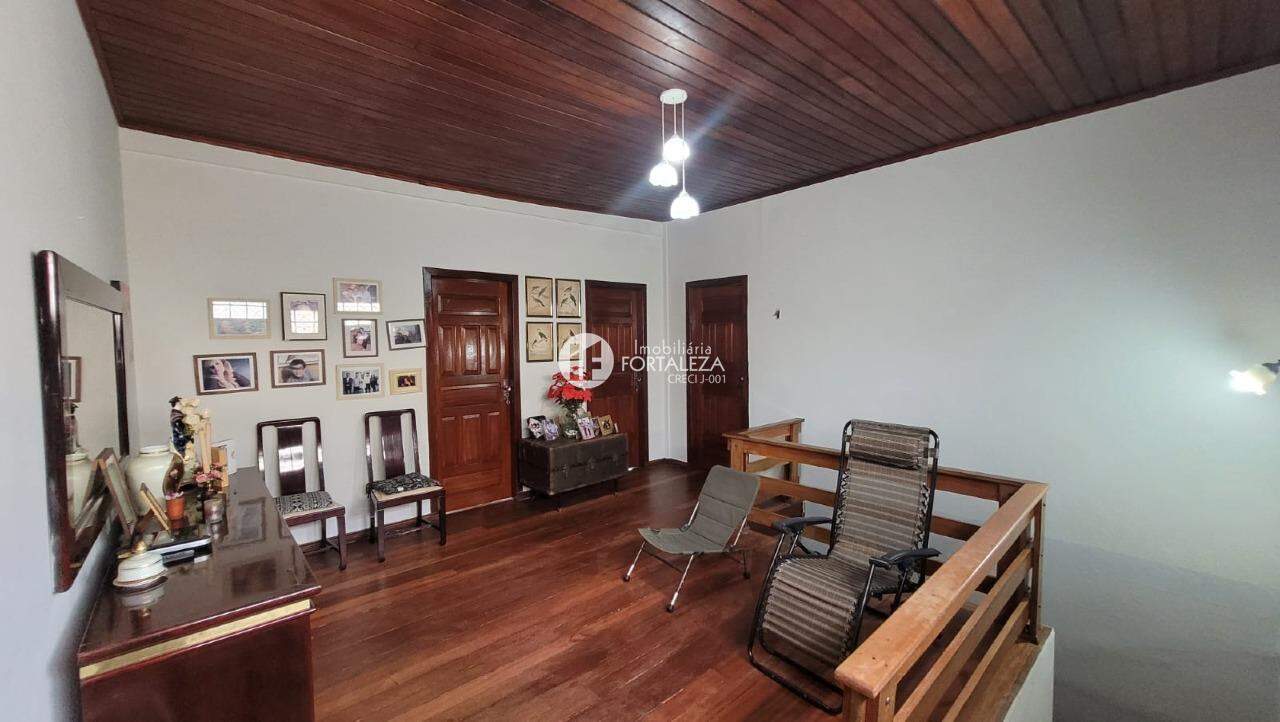 Casa Residencial à venda no Ipase: 