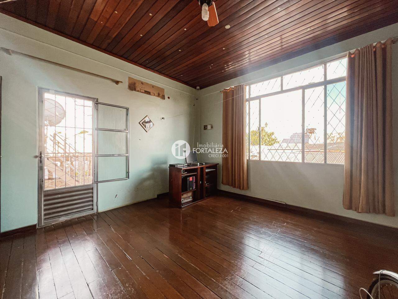 Casa Residencial à venda no Ipase: 