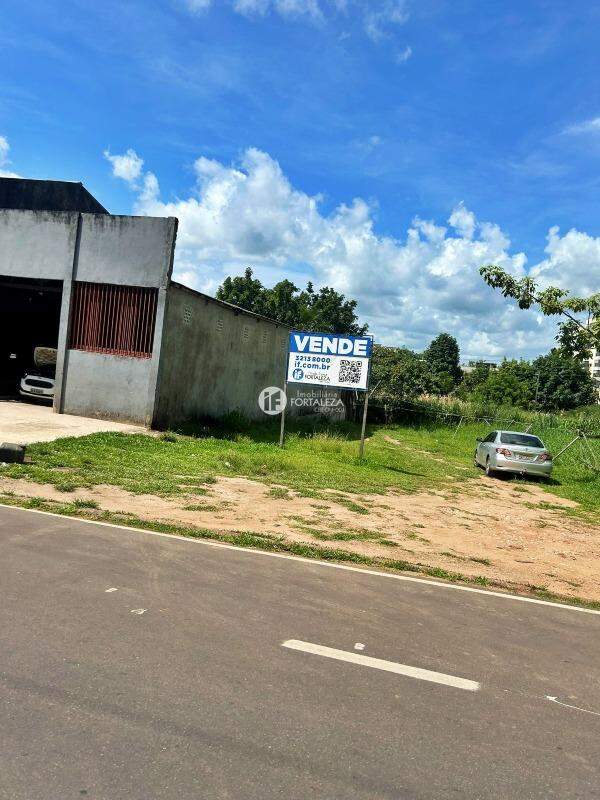 Terreno à venda no Jardim Nazle: 