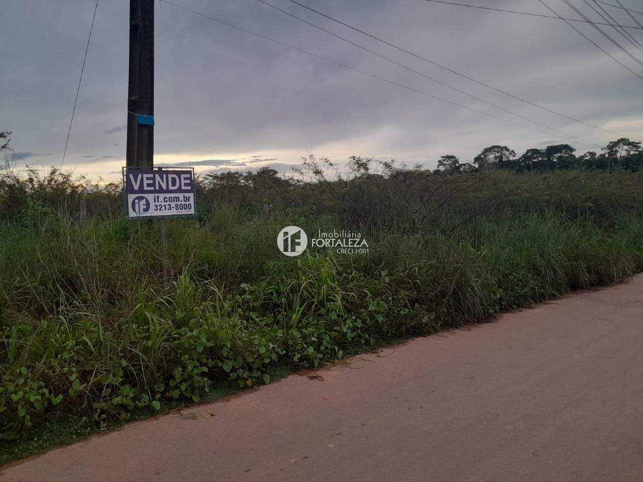 Terreno à venda no Conjunto Universitário: 