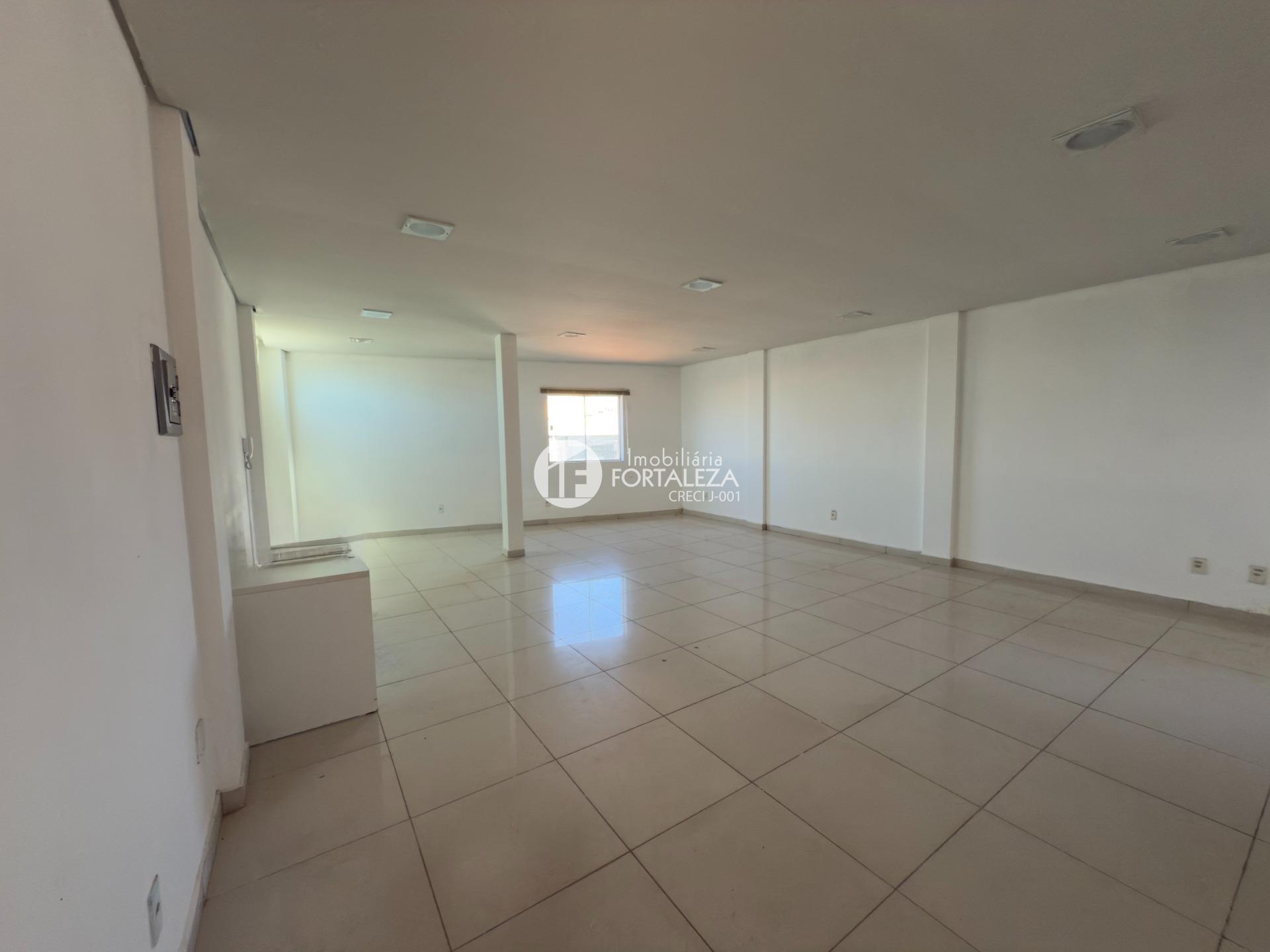 Sala para aluguel no Bosque: 