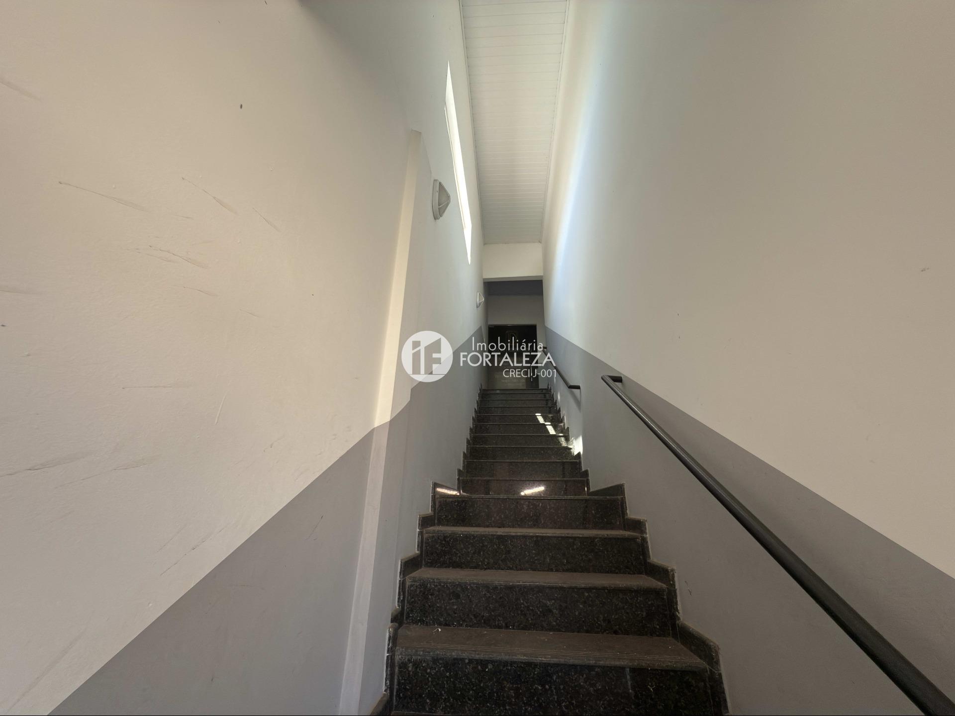 Sala para aluguel no Bosque: 