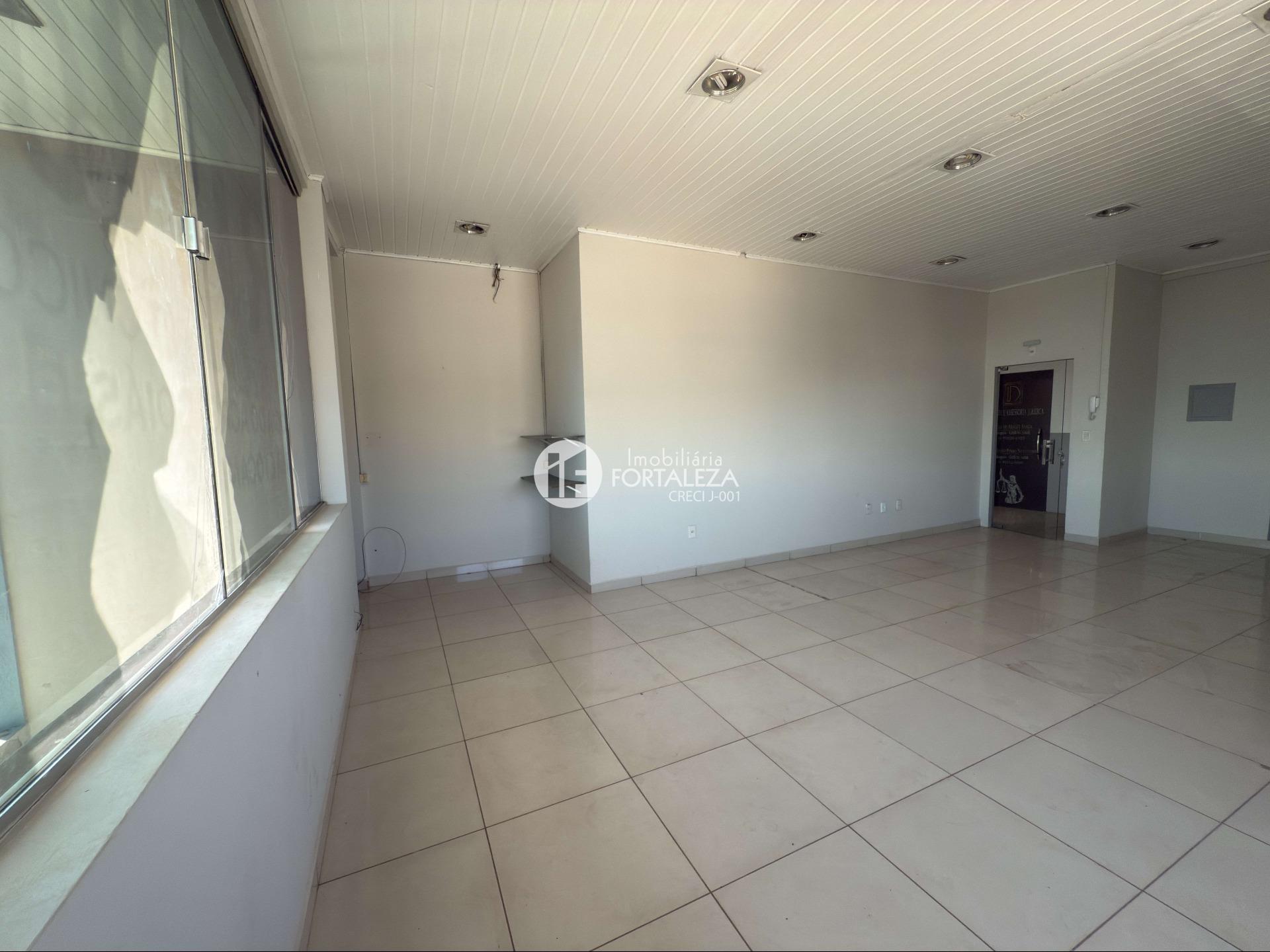 Sala para aluguel no Bosque: 