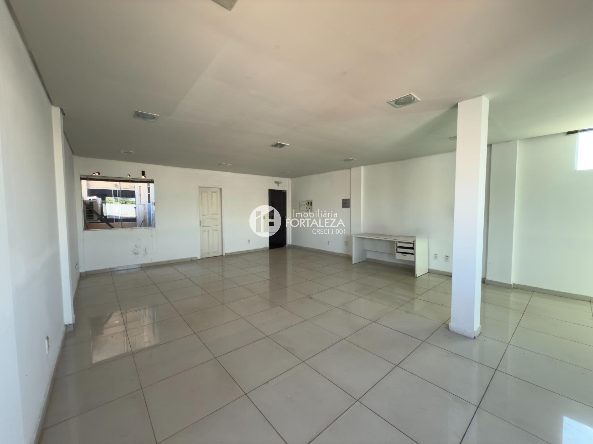 Sala para aluguel no Bosque: 