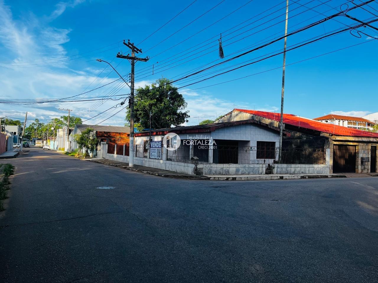 Lote à venda no Conjunto Guiomard Santos: 