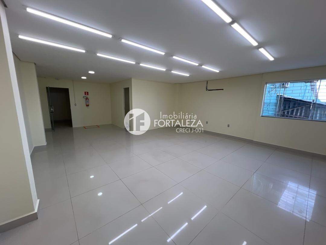Sala para aluguel no Jardim de Alah: 