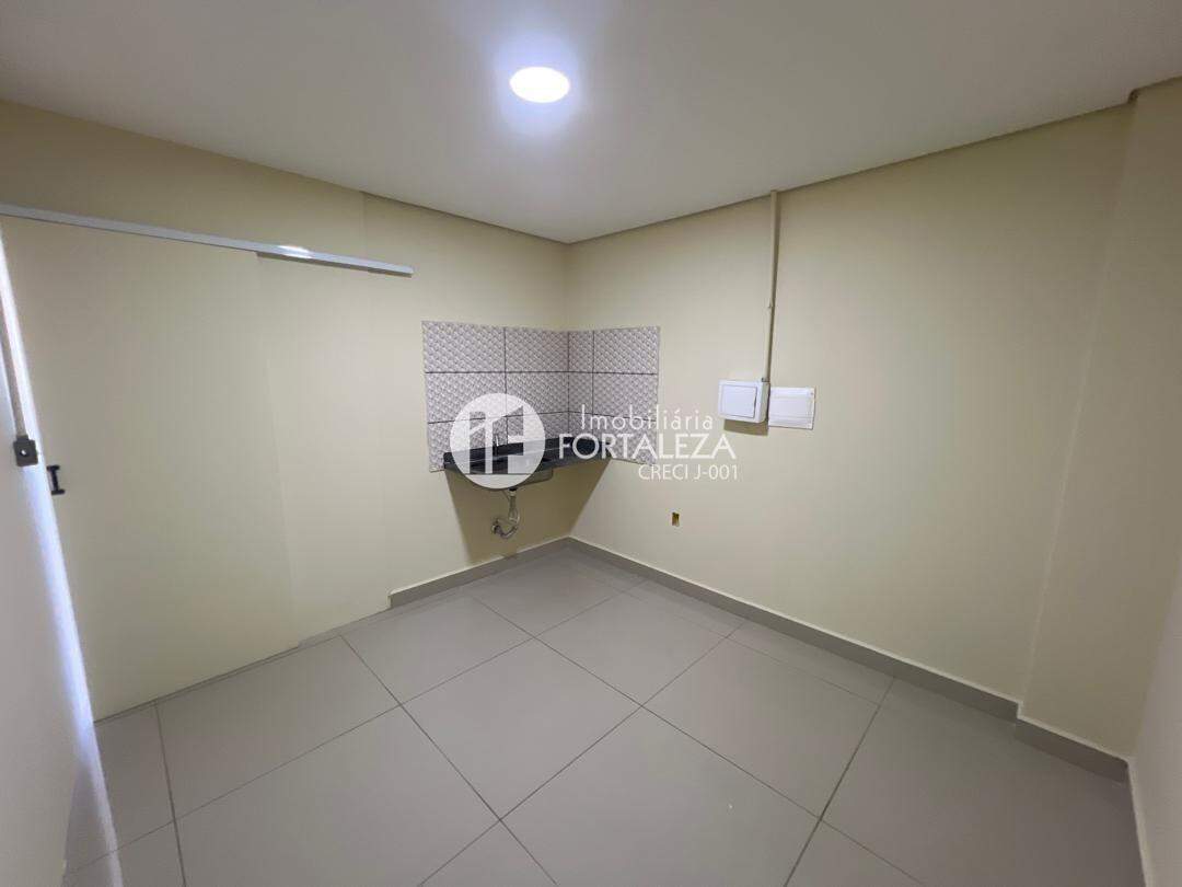 Sala para aluguel no Jardim de Alah: 