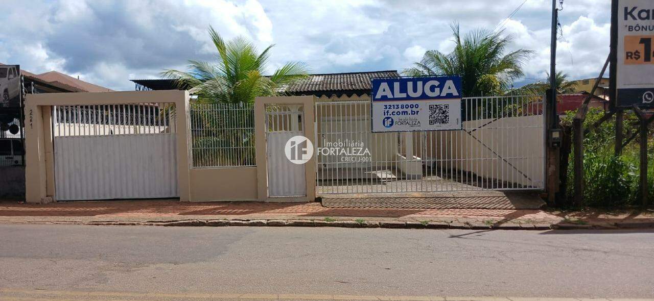 Casa Comercial para aluguel no Bosque: 