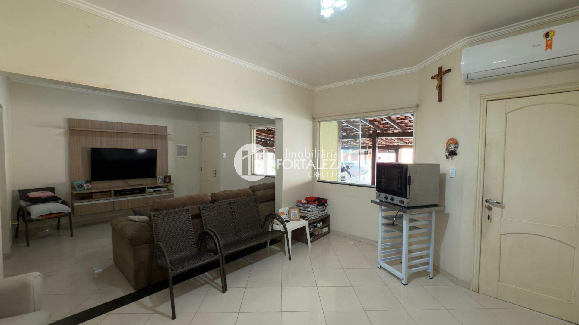Casa Residencial à venda no Isaura Parente: 