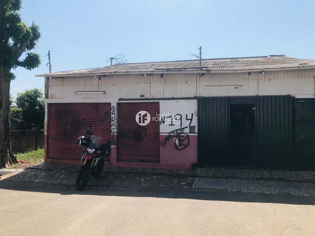 Galpão à venda no Dom Giocondo: 