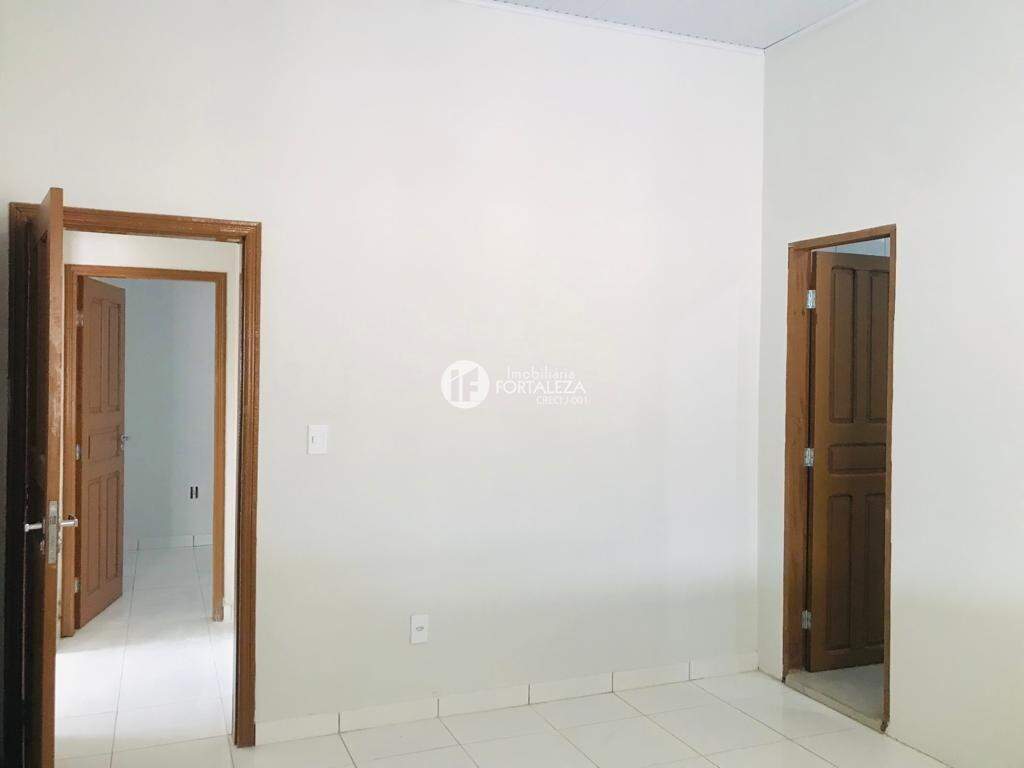 Casa Residencial à venda no Conjunto Universitário: 