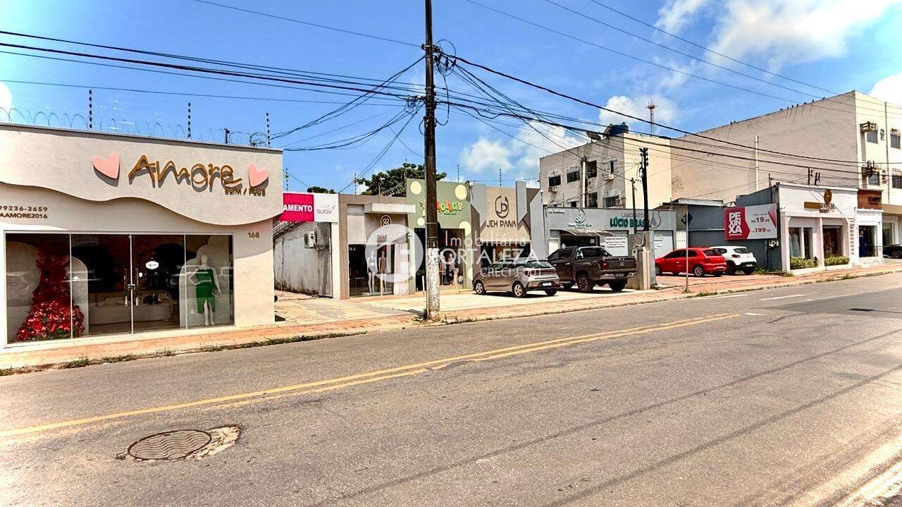 Terreno à venda no Cerâmica: 