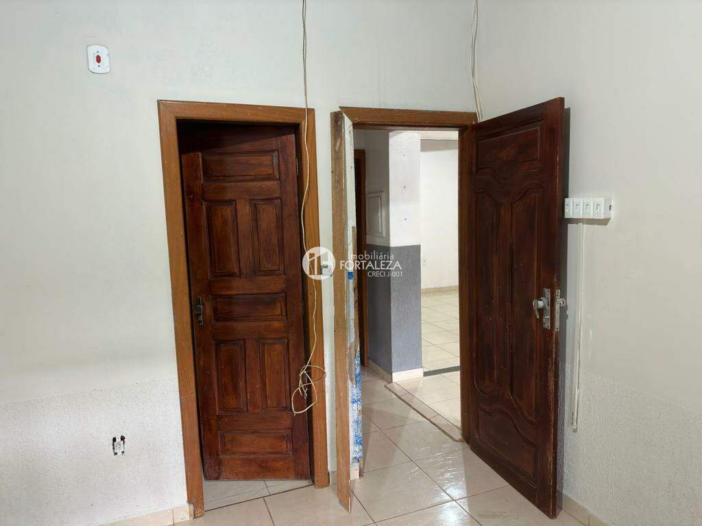 Casa Residencial à venda no Estação Experimental: 