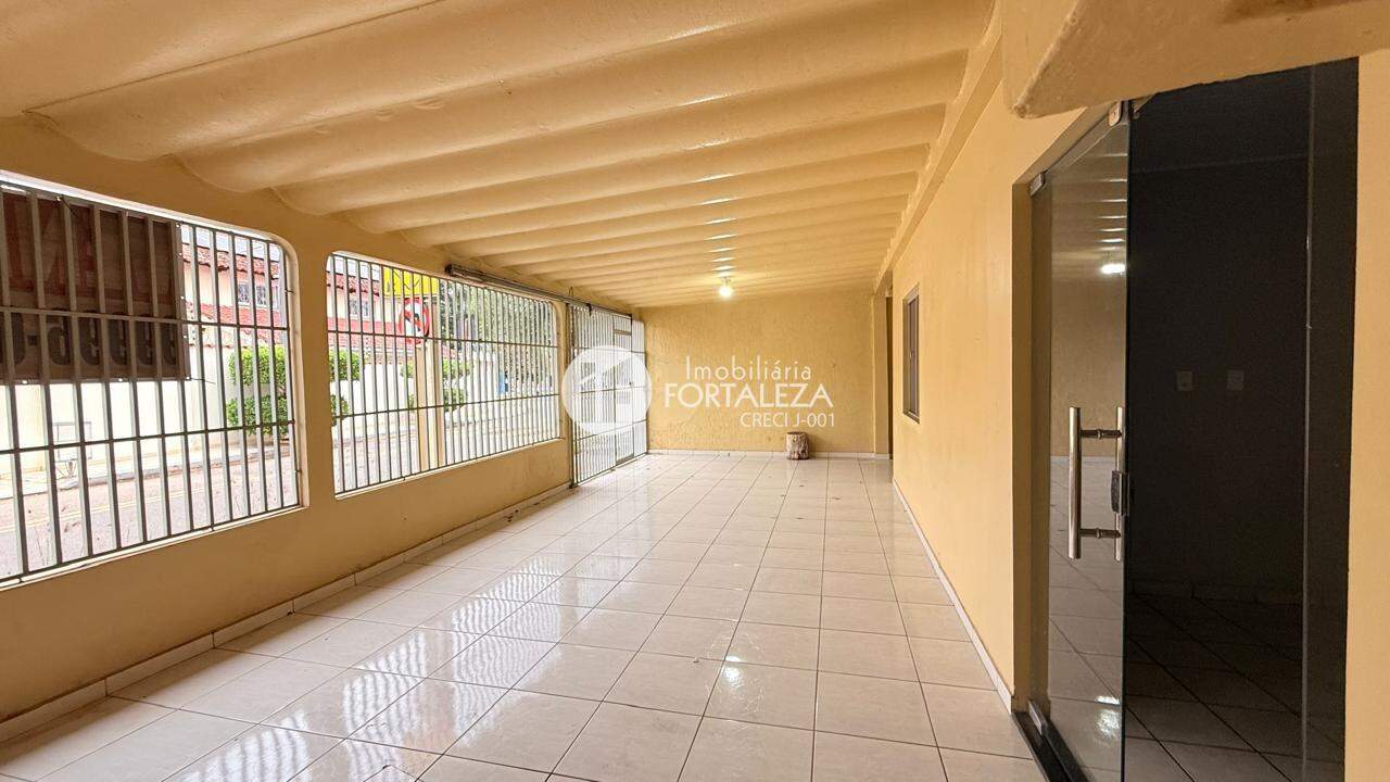 Casa Residencial à venda no Conjunto Jardim São Francisco: