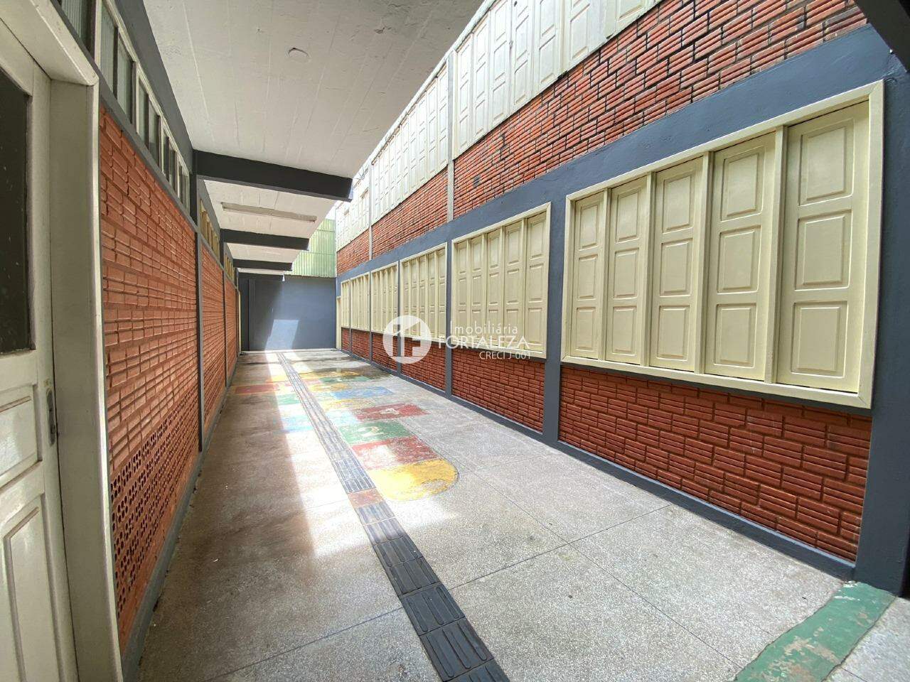Prédio para aluguel no Aviário: 