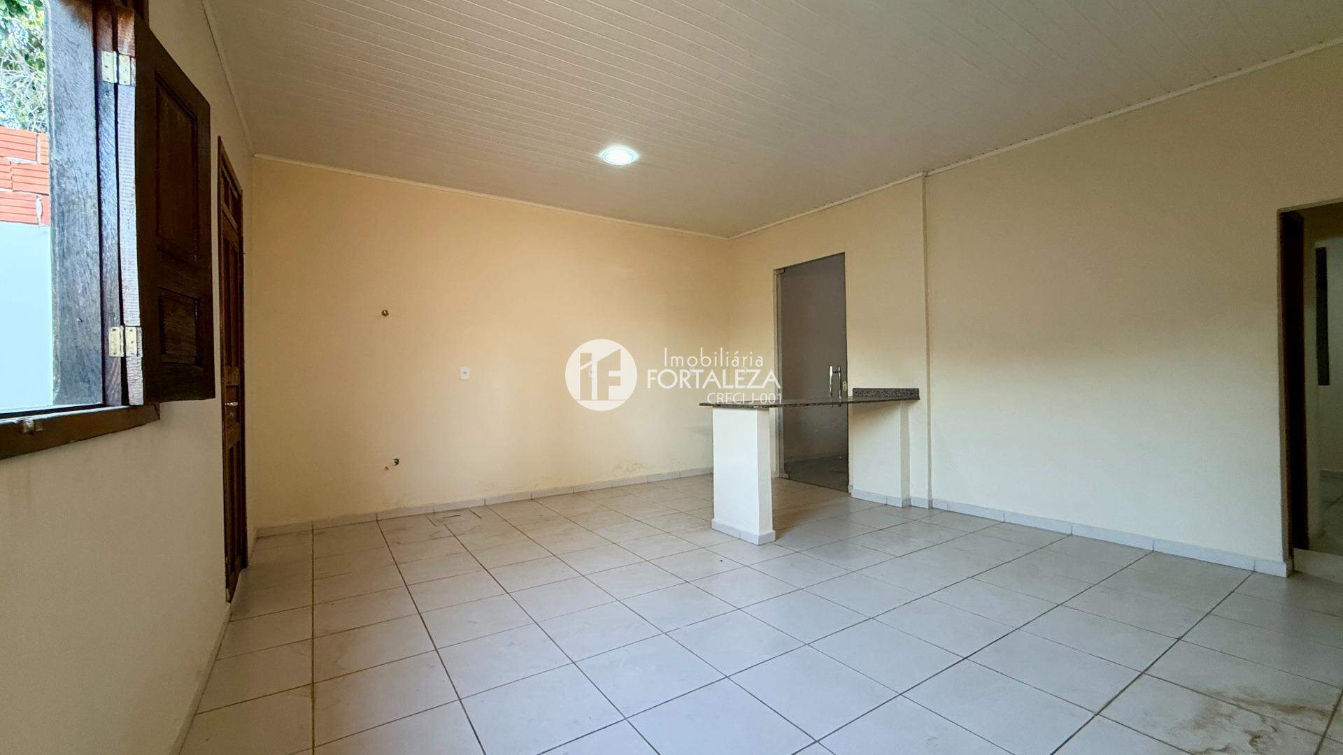 Casa Comercial para aluguel no Floresta Sul: 