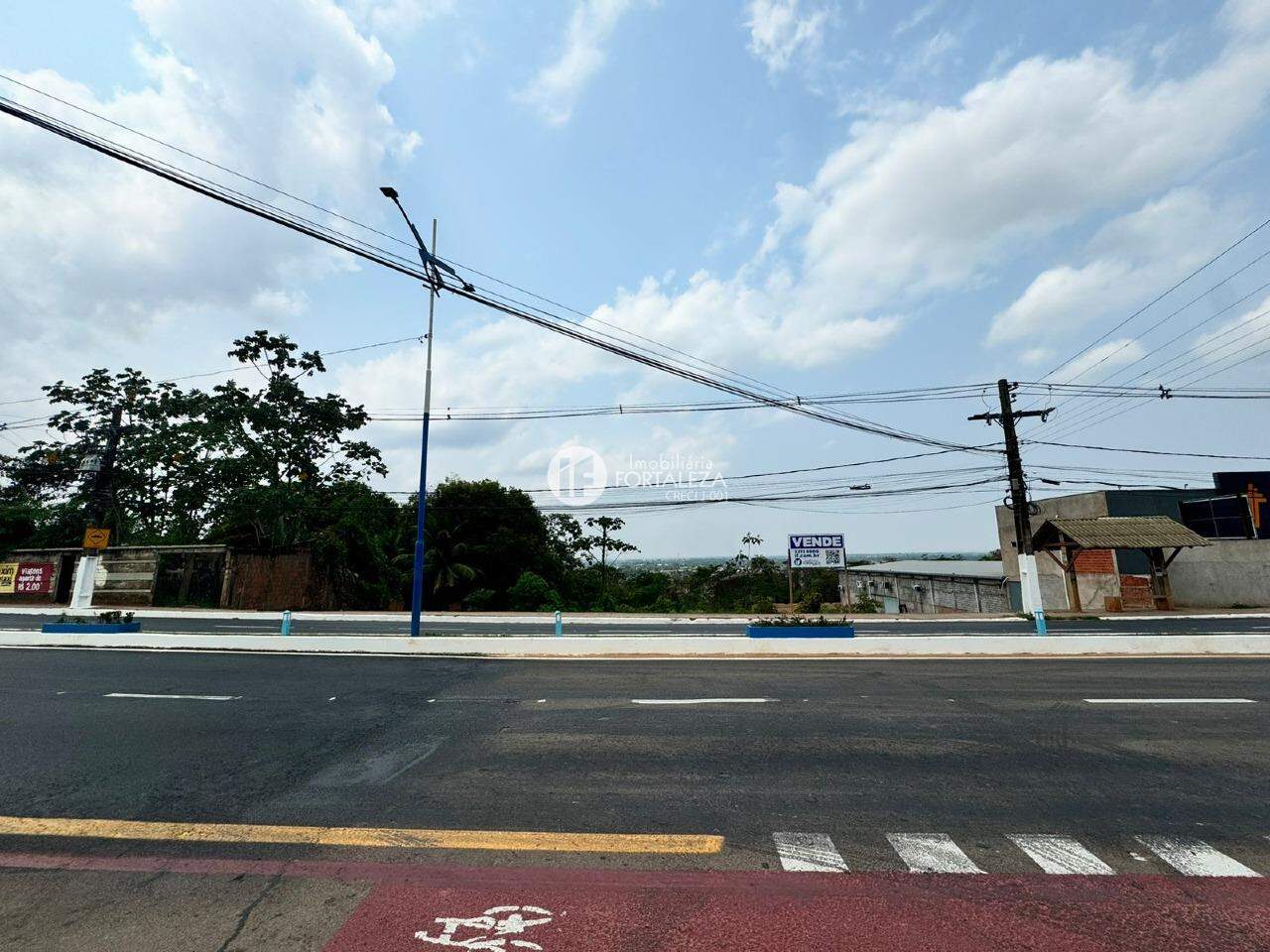 Terreno à venda no Floresta: 