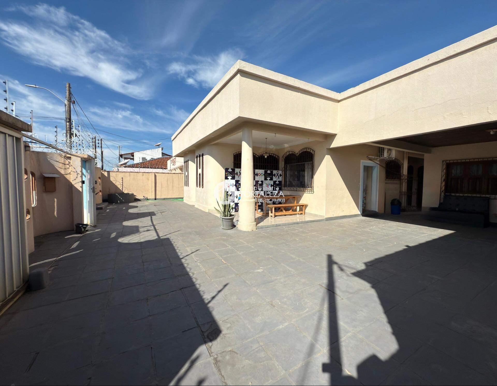 Casa à venda no Isaura Parente: 