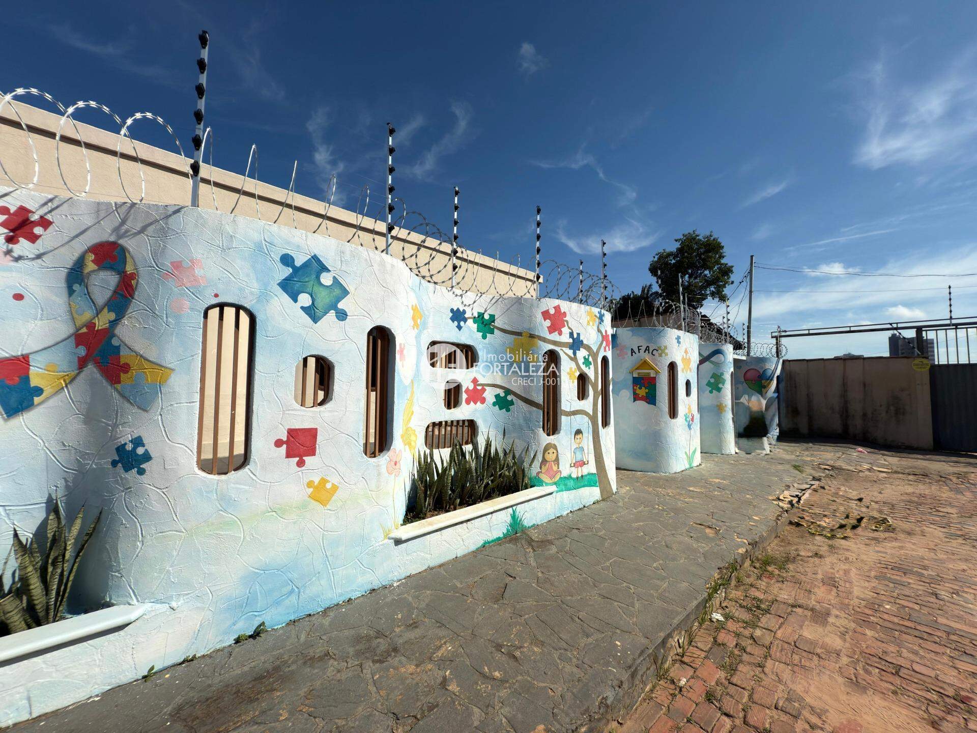 Casa à venda no Isaura Parente: