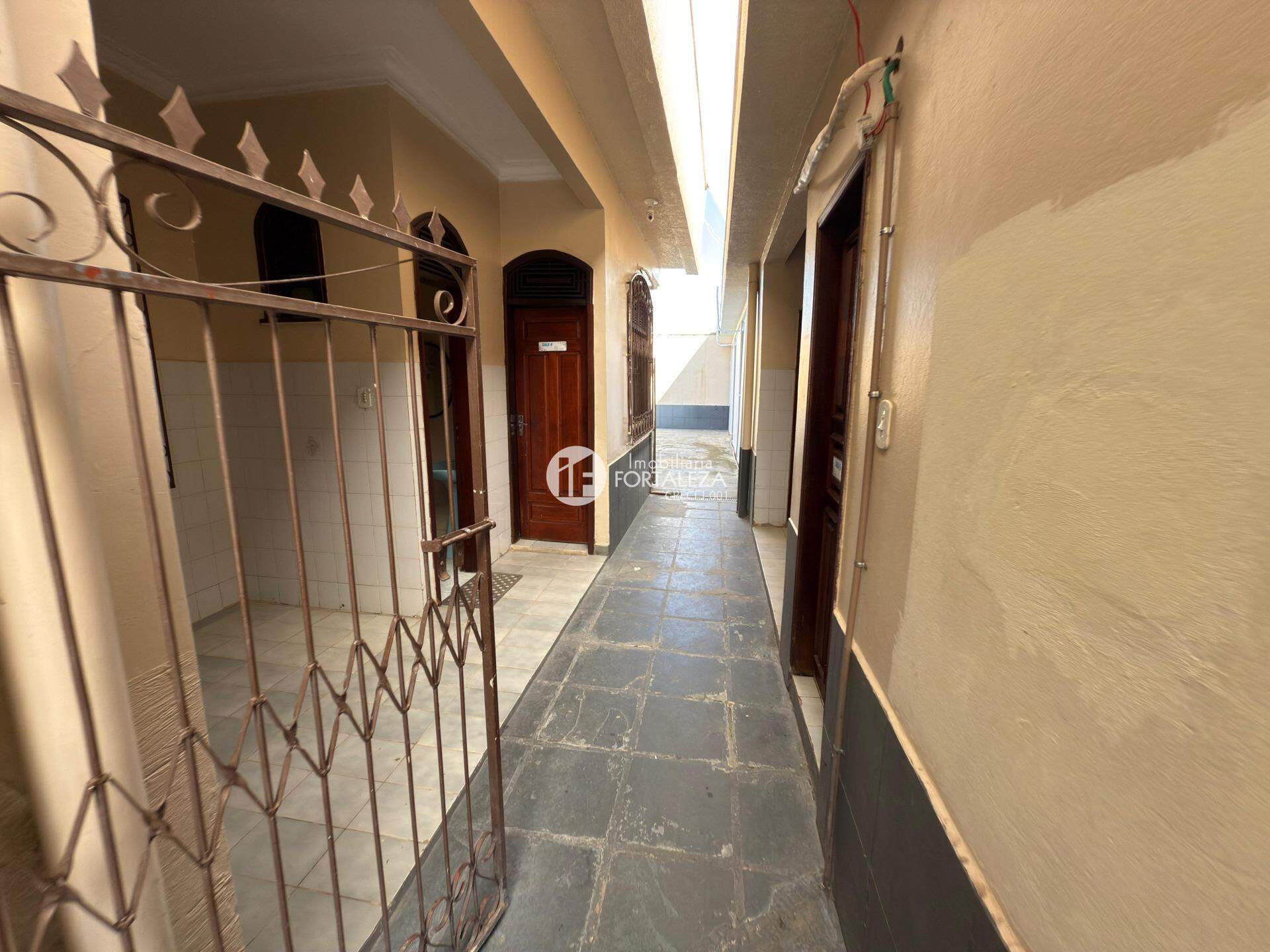 Casa à venda no Isaura Parente: 