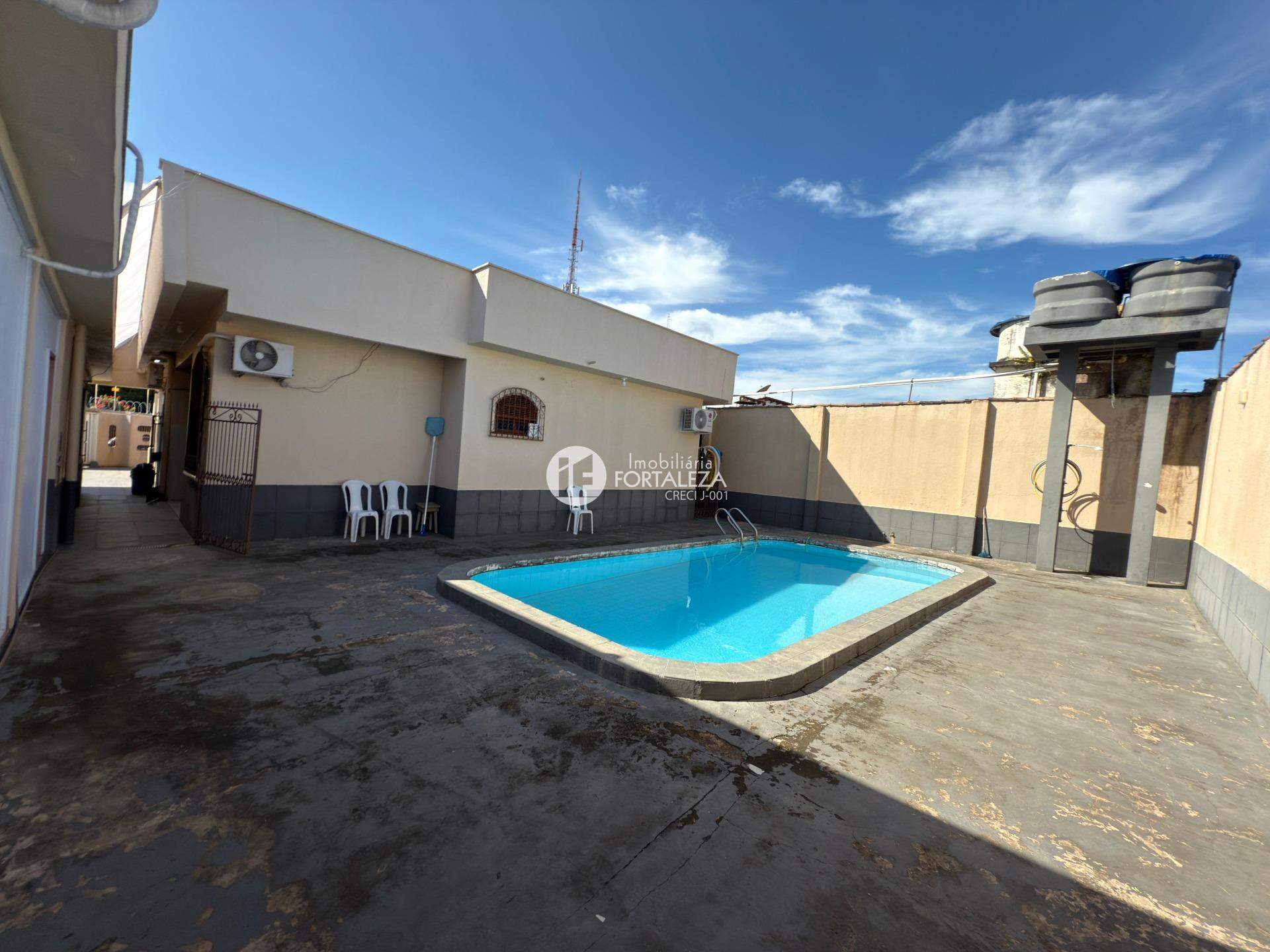 Casa à venda no Isaura Parente: 