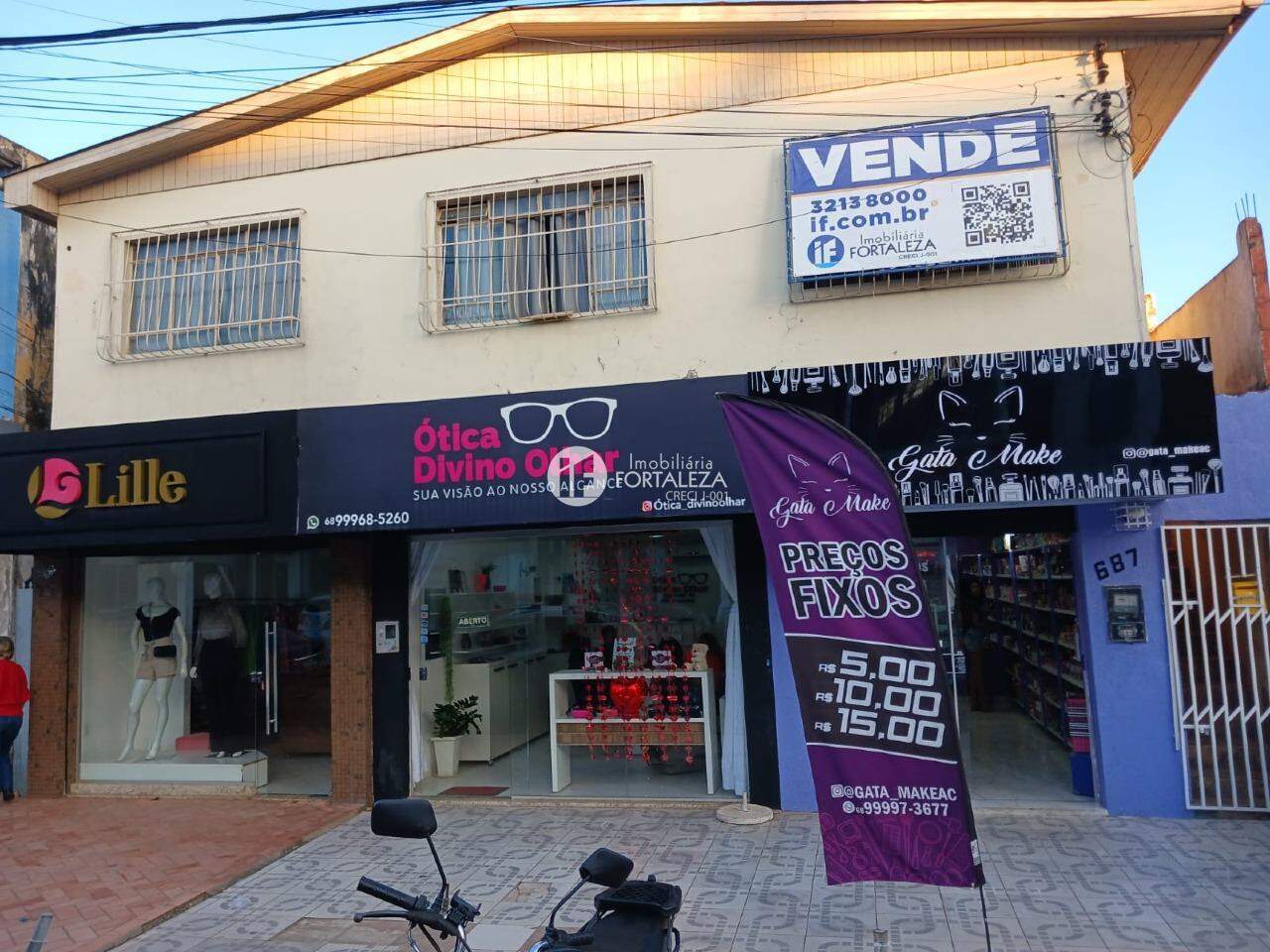 Casa Comercial à venda no Bosque: